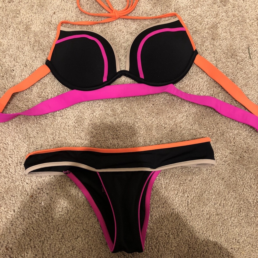 Bikini